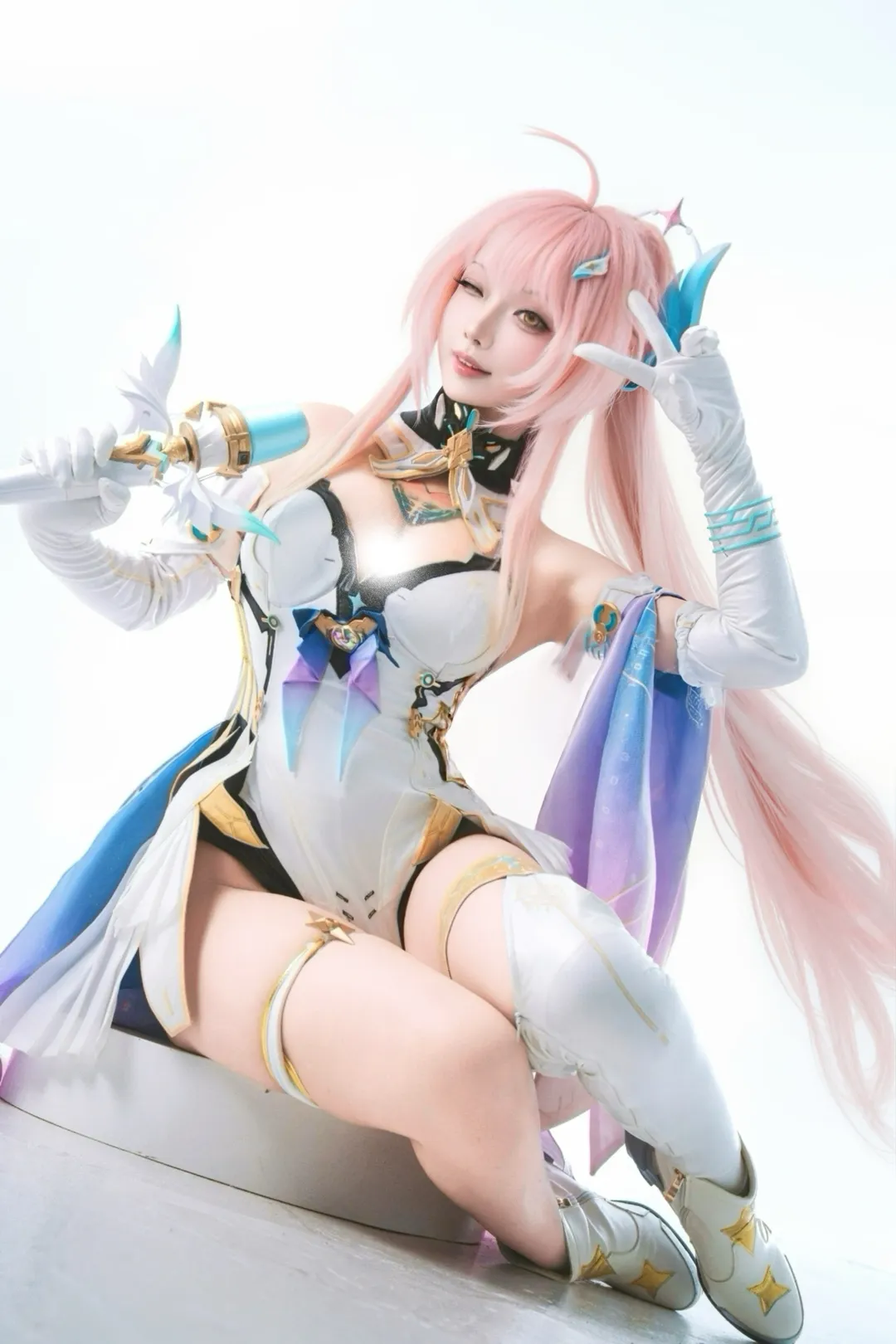 鳴潮, 白ホリ撮影, エイメス コスプレ, アニメ・マンガコスプレ, キャラクターのアクション