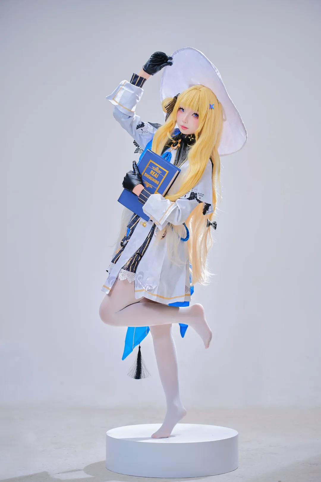 Phoebe Cosplay, Wuthering Waves, 2D character, Cosplay photography, Kasumi Photography Studio