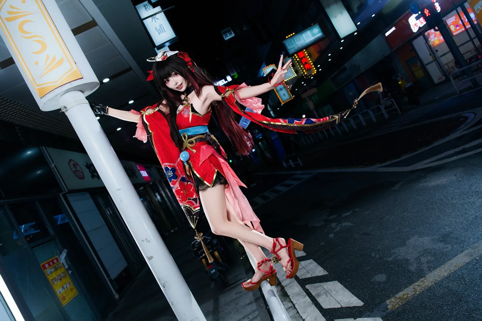 崩坏星穹铁道, 花火cos, 角色扮演摄影, 夜景cosplay, 二次元街拍 - 第6张