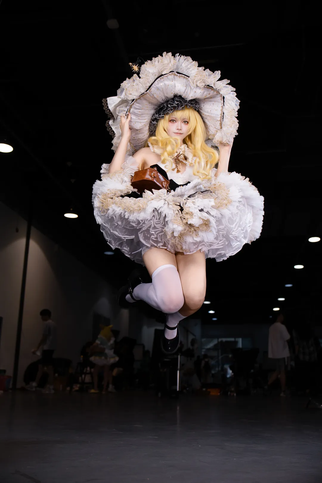 东方project, 雾雨魔理沙cos, cosplay摄影, 洛丽塔穿搭, 国漫场照
