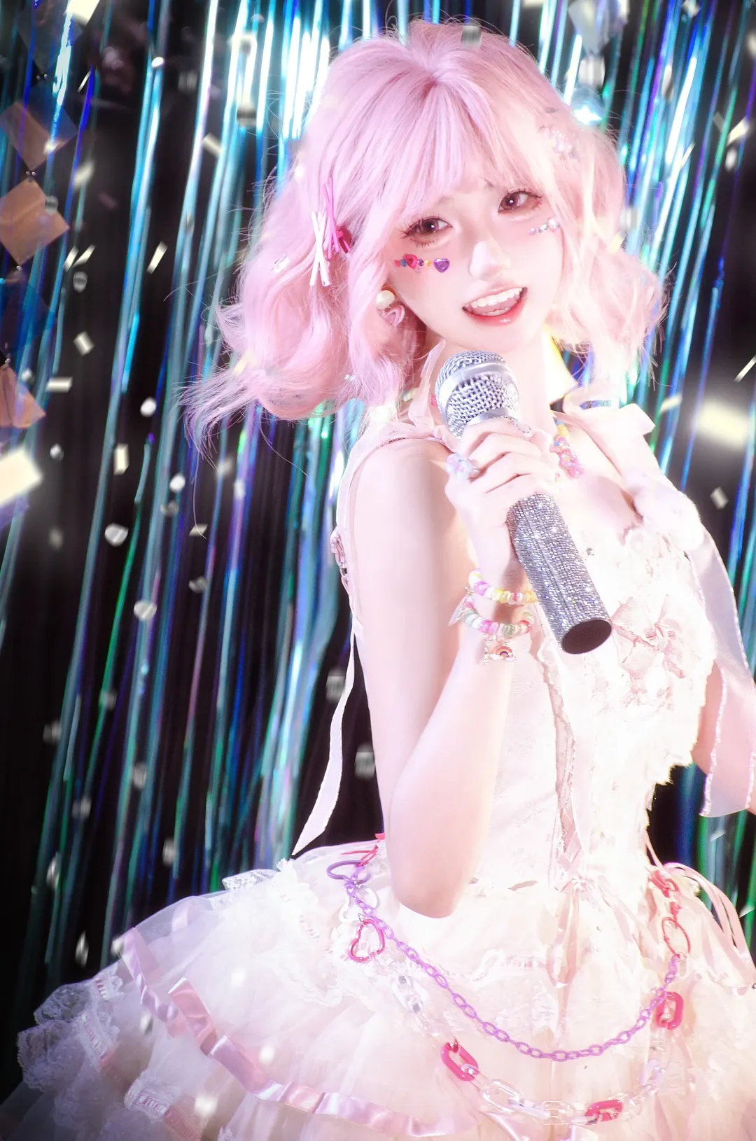 Pink wig, Stage-style photography, Idol photo, Underground idol outfit, Sweet idol makeup - Image 1