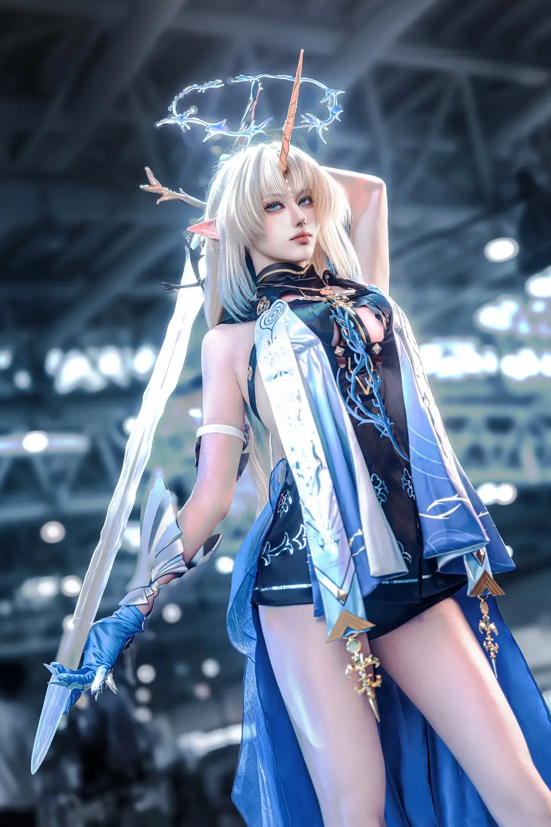 鸣潮, cosplay, 卡提希娅cos, 漫展场照, 长刃