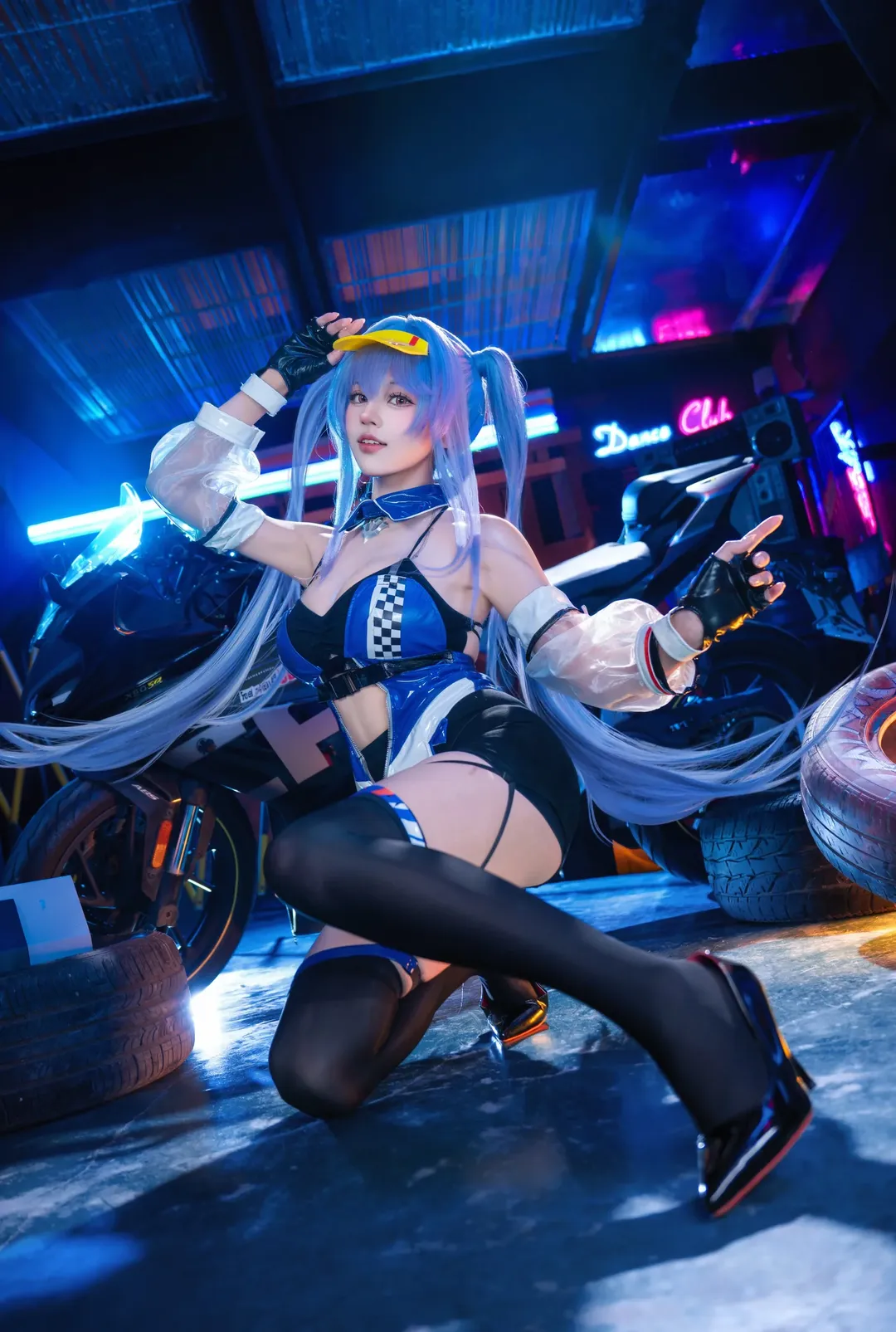 碧蓝航线, 埃塞克斯cos, 机车风摄影, 赛博朋克cos, cosplay拍摄 - 第2张