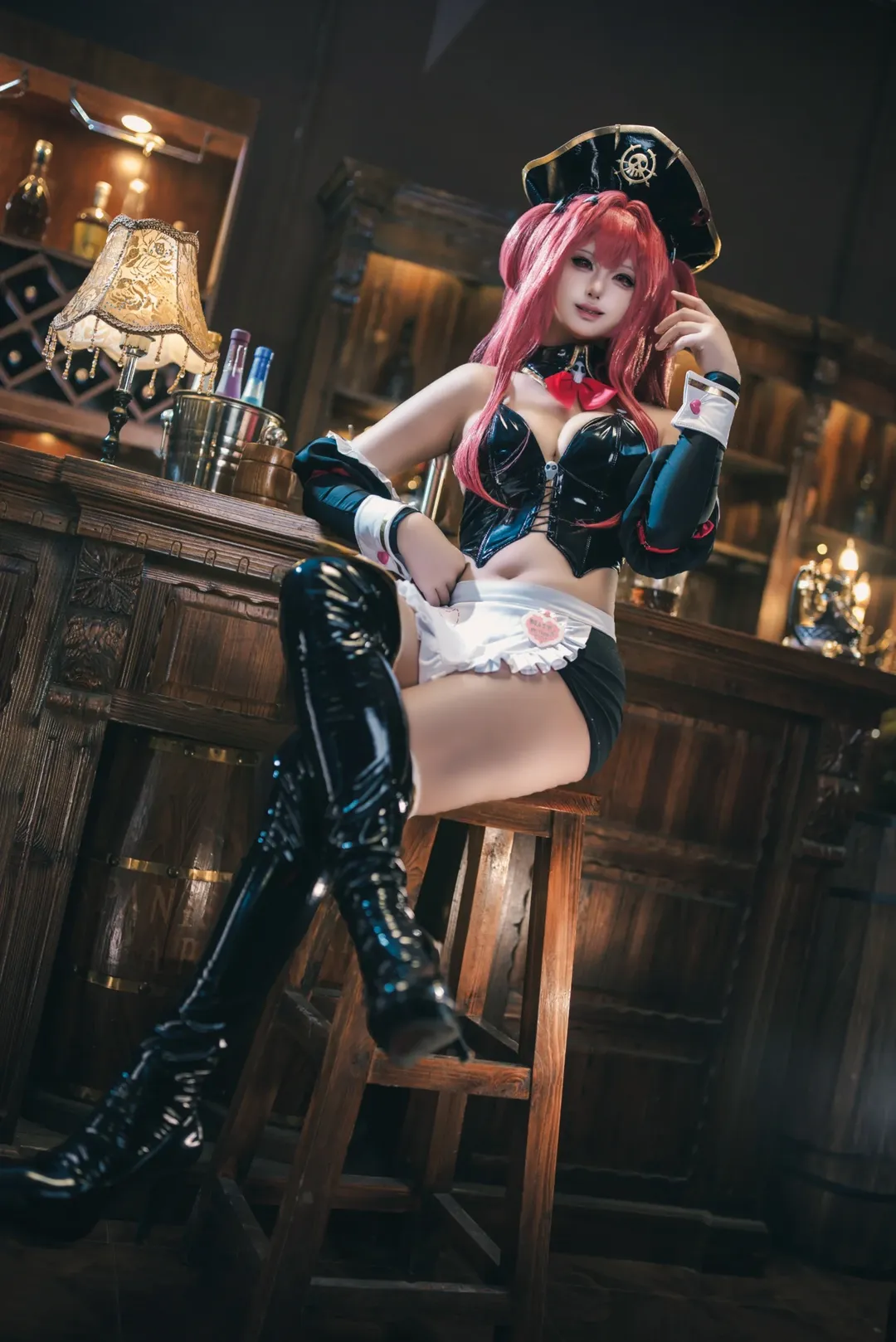 2D, cosplay, Master cosplay, Goddess of Victory, Bar scene - Image 4