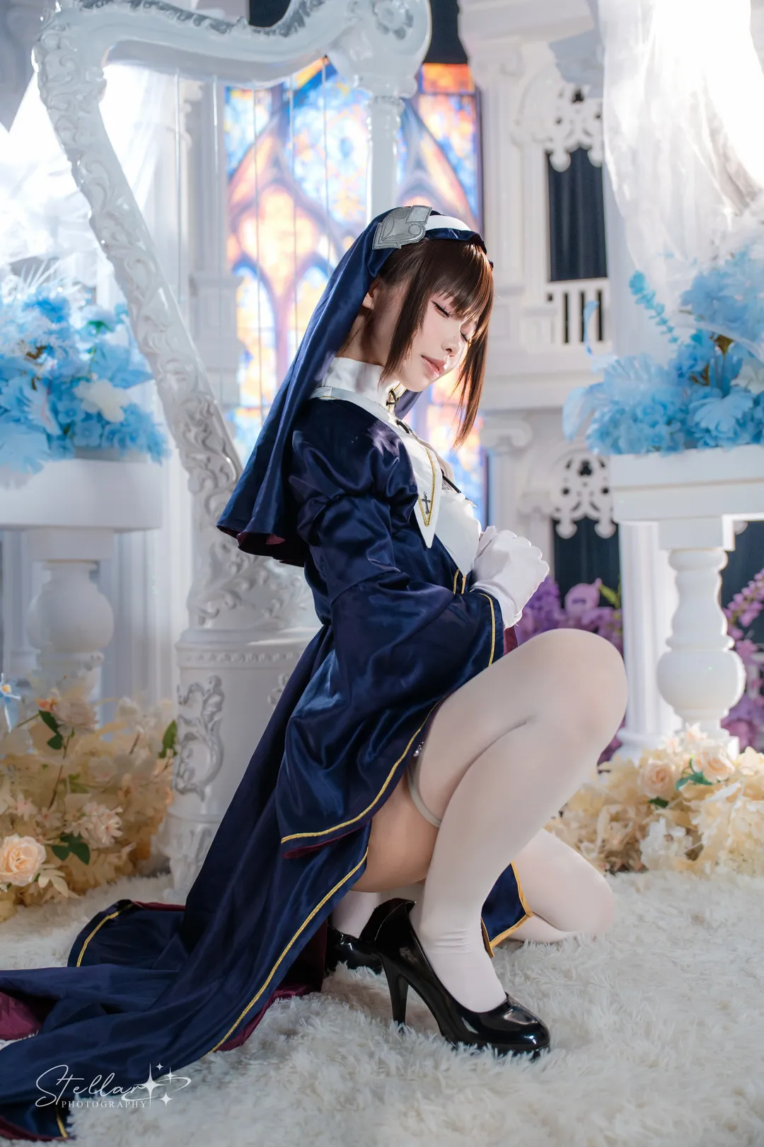 cosplay日常, 角色扮演摄影, 白丝穿搭, 修女cos, 教堂写真 - 第1张