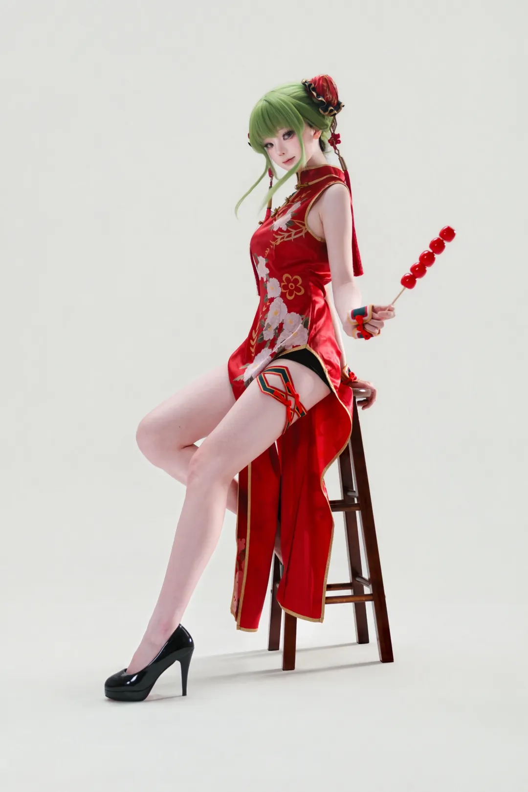 旗袍cos, 反叛的鲁路修, 糖葫芦道具, C.C.cos, 红黑配色