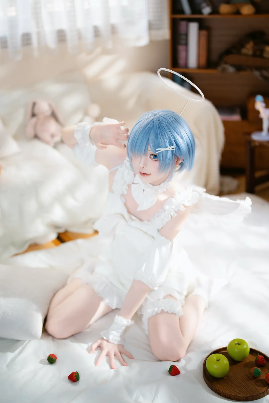 コスプレ, キャラクター再現, 雰囲気のある写真, レム コスプレ, Re:ゼロから始める異世界生活