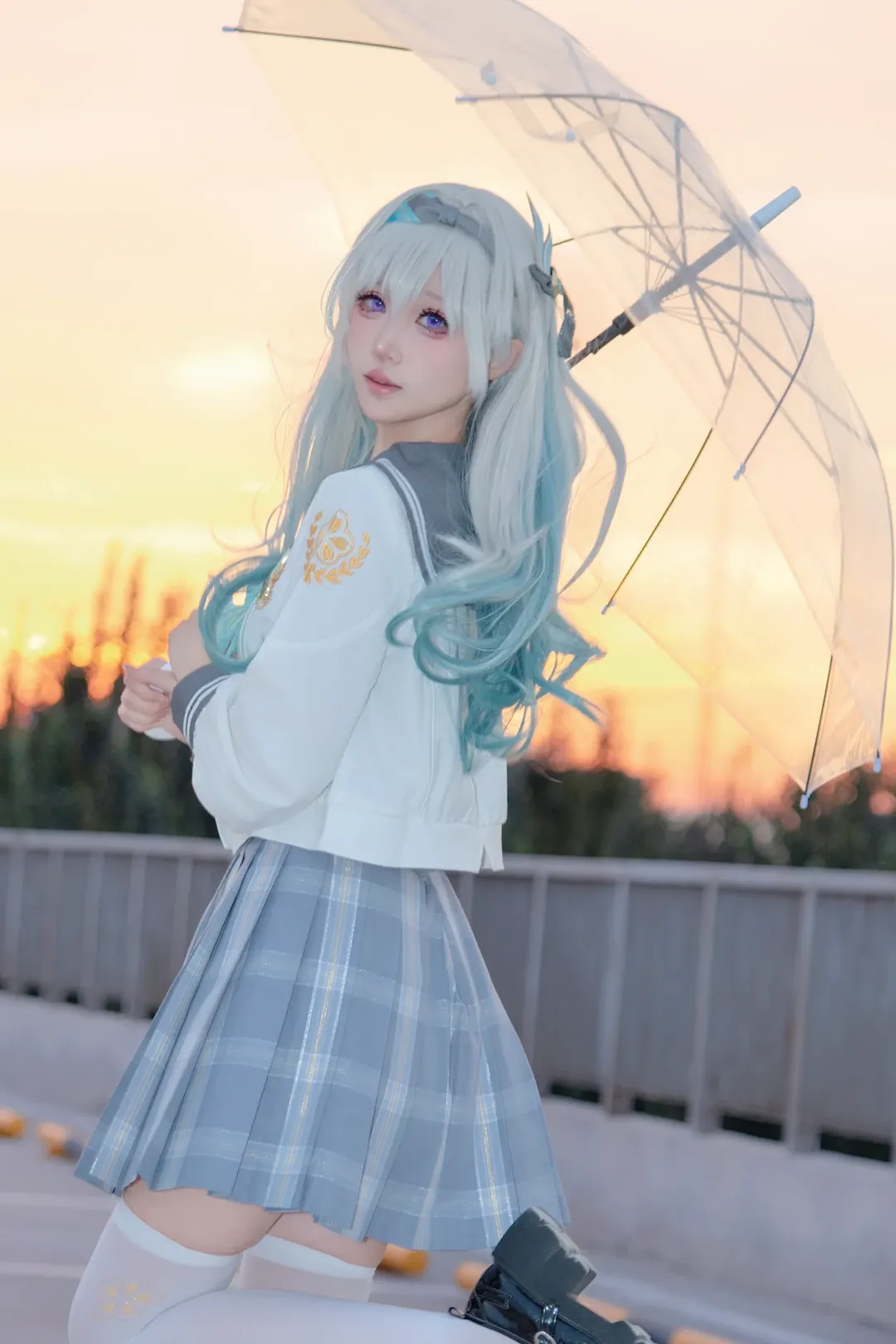 二次元撮影, 崩壊：スターレイル, ホタル コスプレ, ホタル JK, 夕暮れの屋上外景 - 2枚目