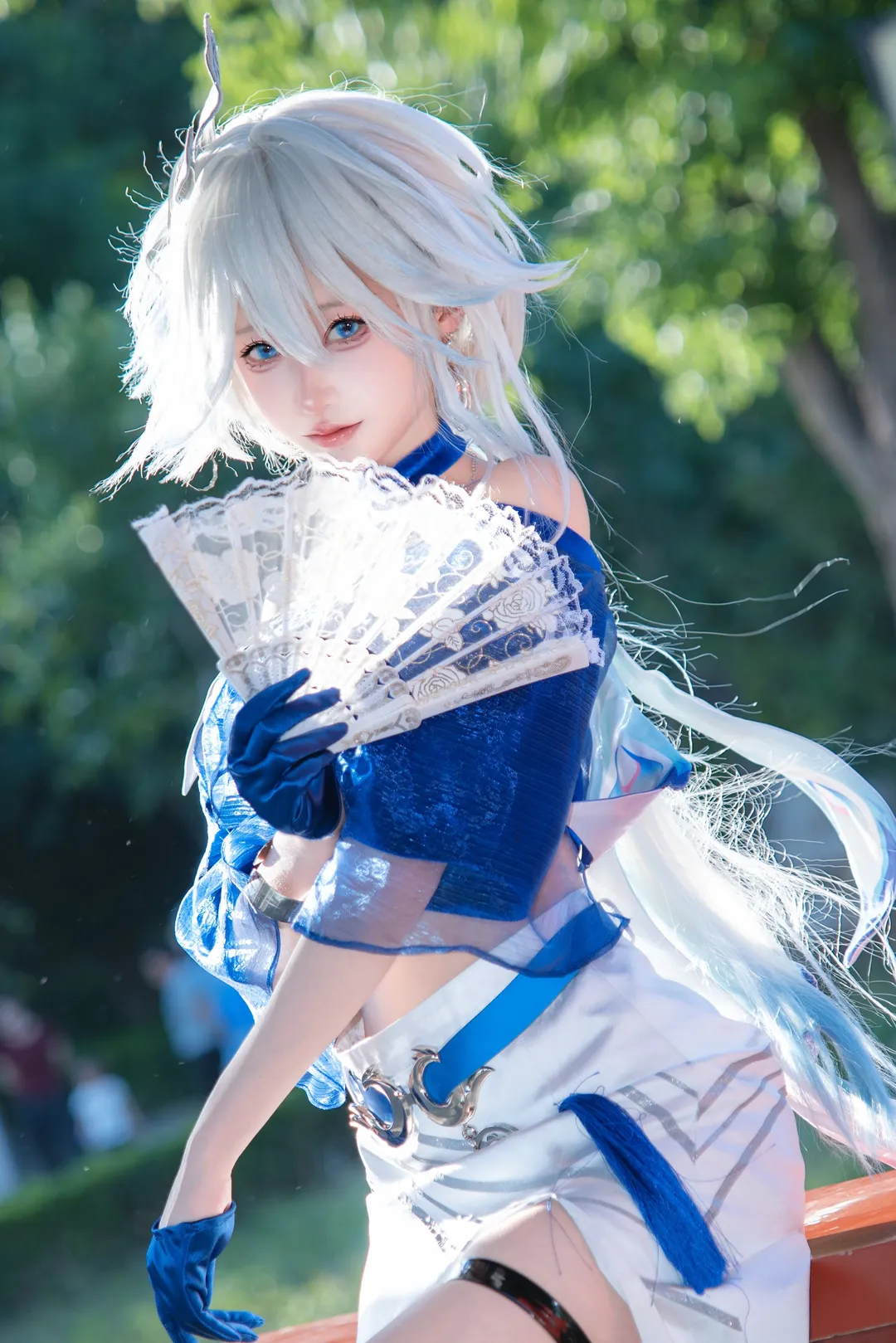 Honkai: Star Rail, Yao Guang cosplay, Chabaidao collaboration, Garden scenery, Atmosphere of the River of Oblivion - Image 3