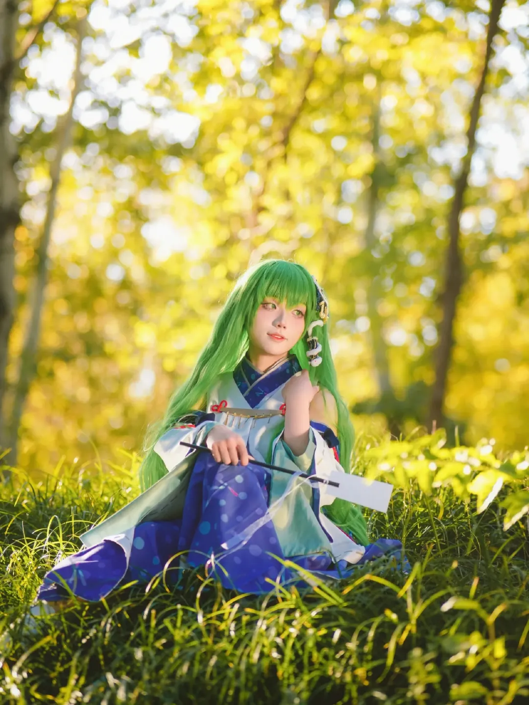Touhou Project, Outdoor photography, Lighting atmosphere, Kochiya Sanae Cosplay, Anime-style photography