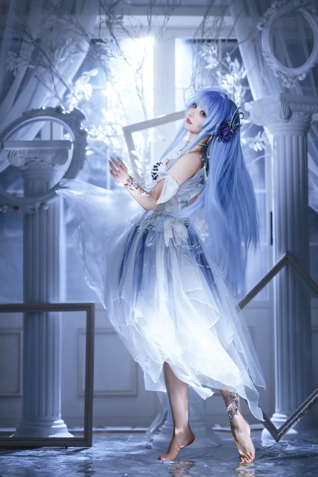 Cosplay photoshoot, Dreamy atmosphere, Blue and white light tulle dress, Hamel cosplay, Waterscape photography