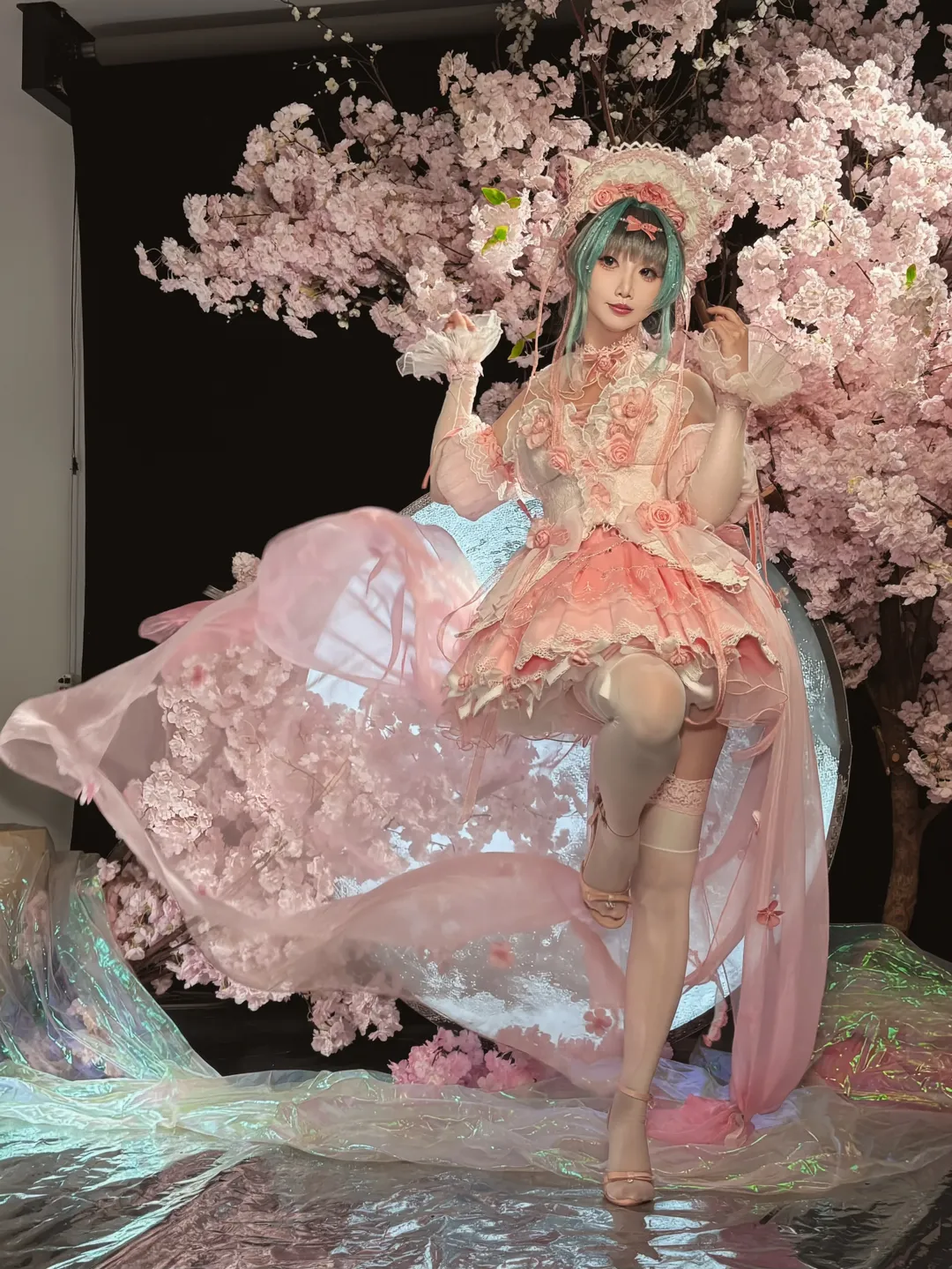 Cheshire Cosplay, Azur Lane, Anime cosplay, Azur Lane cosplay, Sakura Vibes