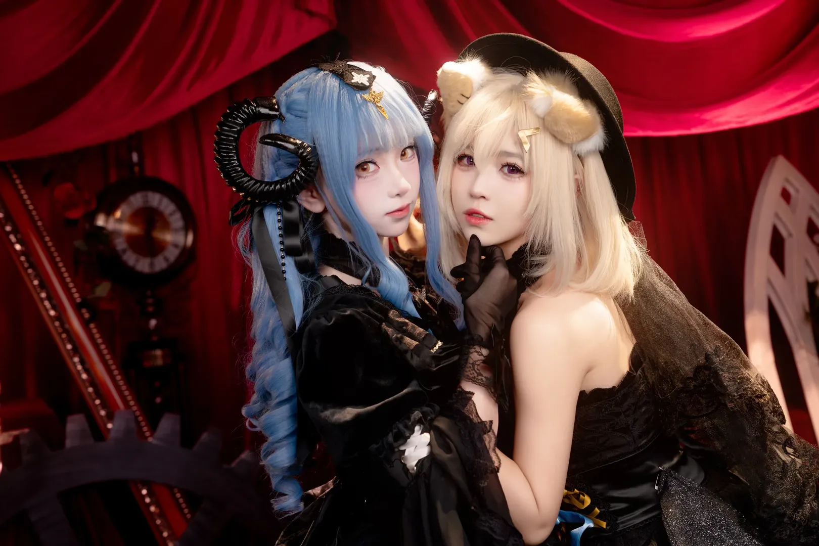 明日方舟, 三角初华cos, AveMujica联动, 哥特风cosplay, 双人摄影