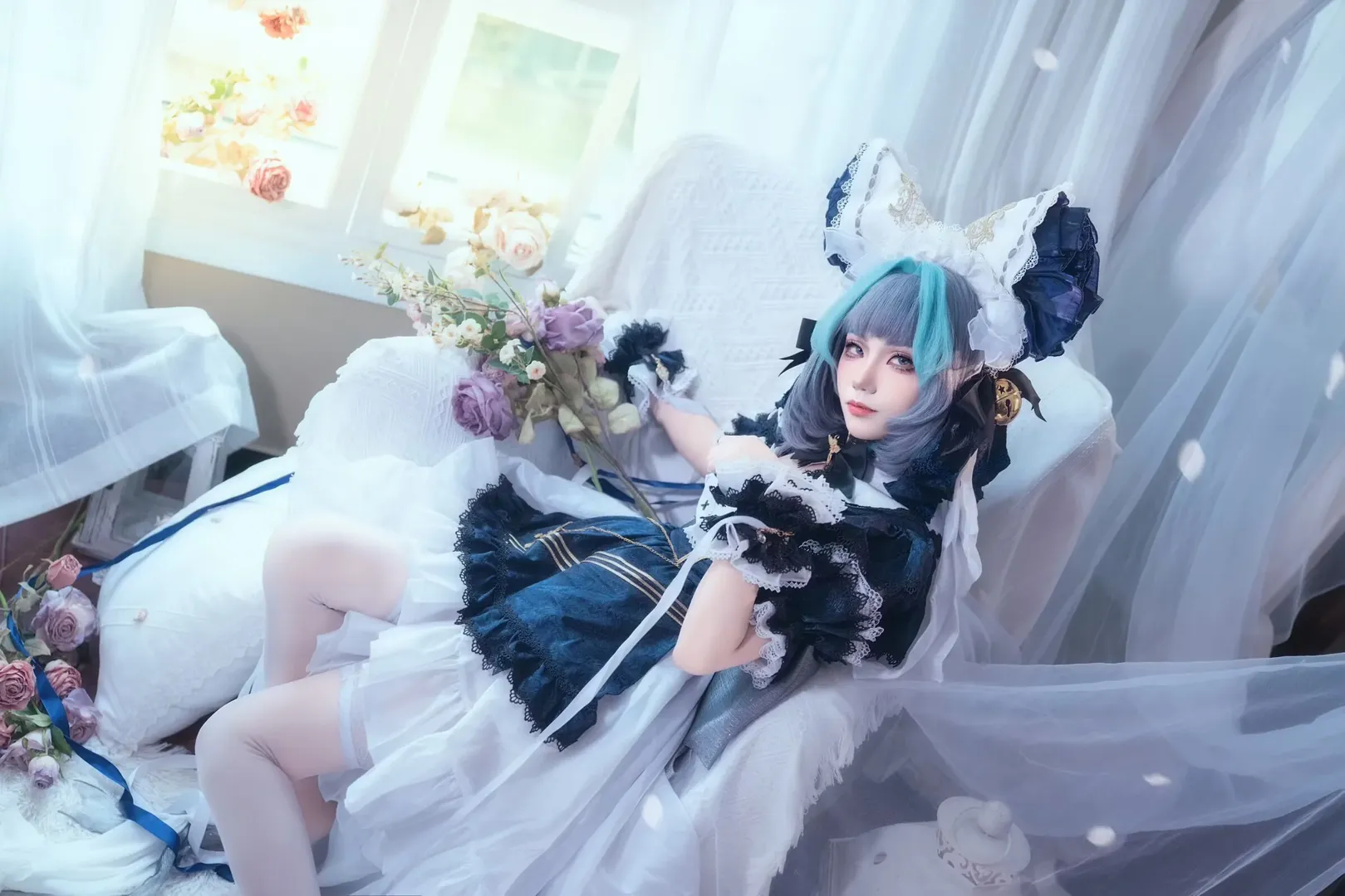 二次元撮影, スタジオ撮影, メイド服コスプレ, コスプレ日常, 青髪メイド - 3枚目
