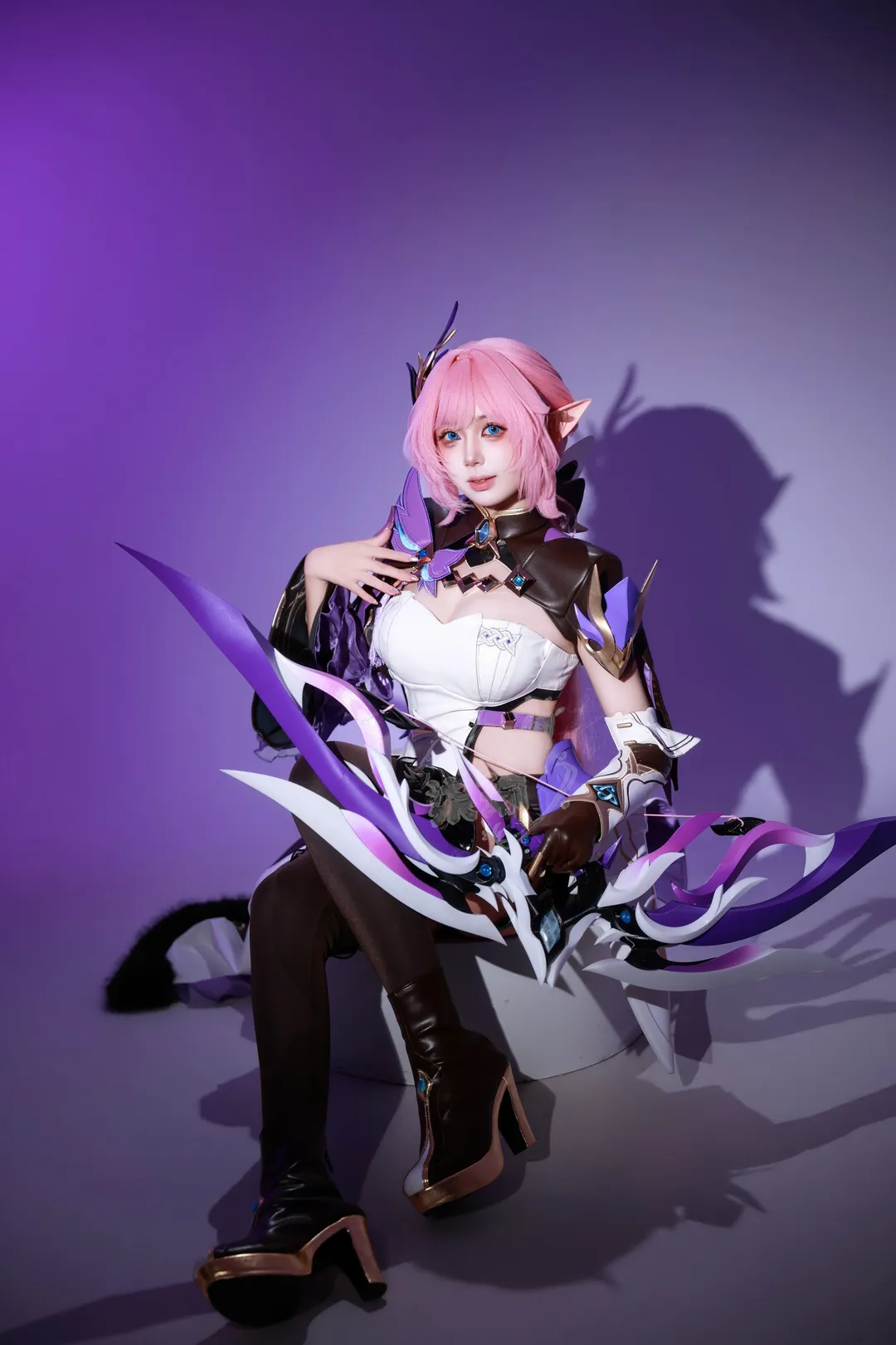 爱莉希雅cos, 崩坏3, cosplay, 弓箭手, 粉色短发