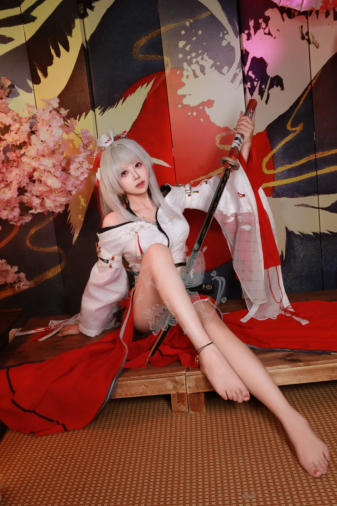 鸣潮, 古风cos, 绯雪cos, cosplay摄影, 鸣潮创作激励
