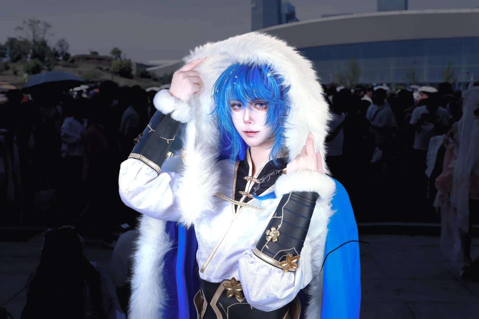 cosplay, 王者荣耀, 冬日穿搭, 弈星cos, 蓝发妆造
