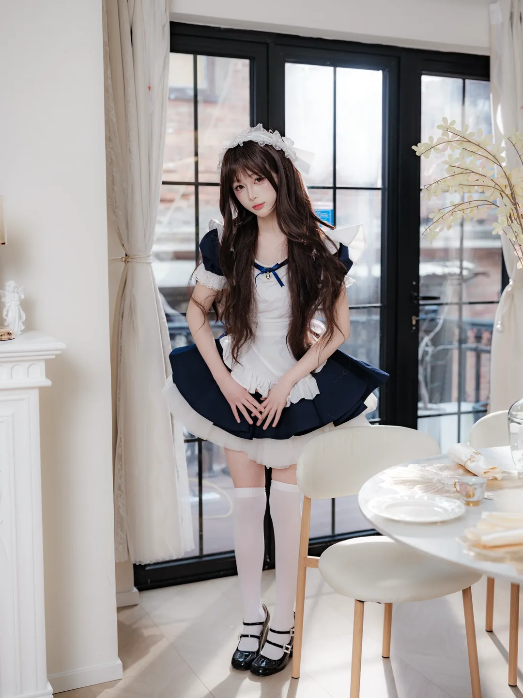 雰囲気のある写真, 少女写真, 二次元ファッション, メイド服コスプレ, おうちフォト - 2枚目