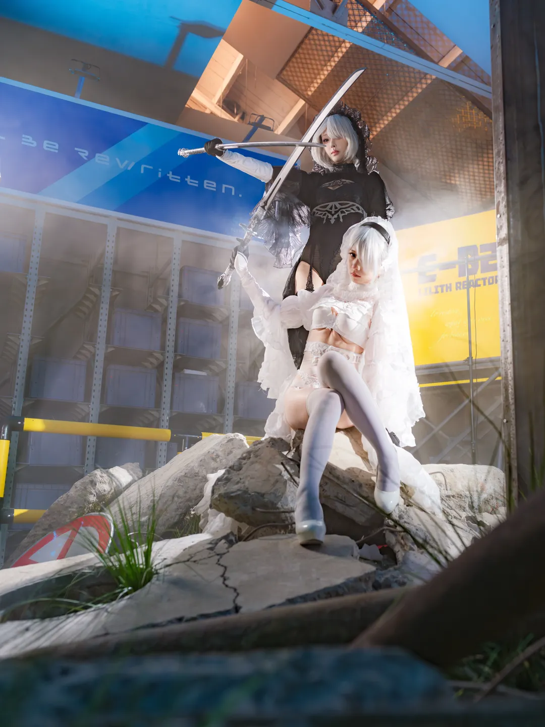 Anime-style photography, Gothic style outfit, NieR: Automata cosplay, Ruined industrial style, Black and White Twins - Image 7