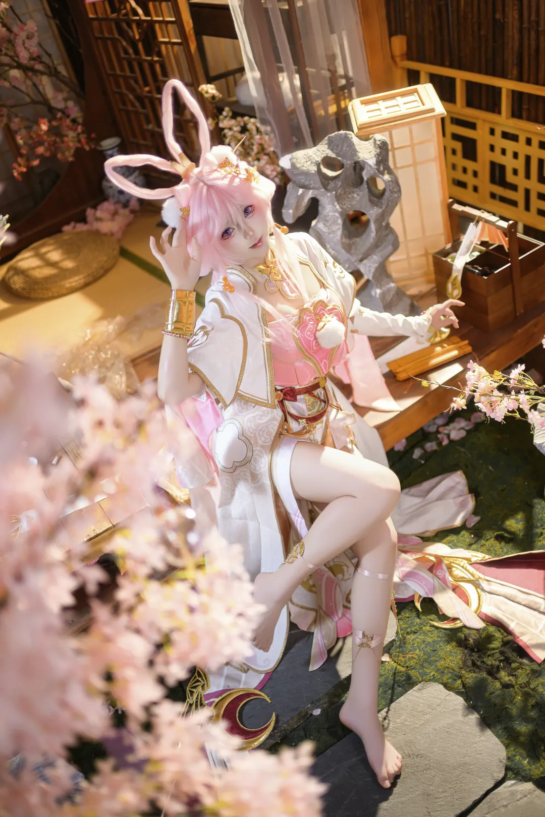 爱莉希雅cos, 崩坏3, 二次元cosplay, 樱花庭院, 霁月婵娟 - 第1张
