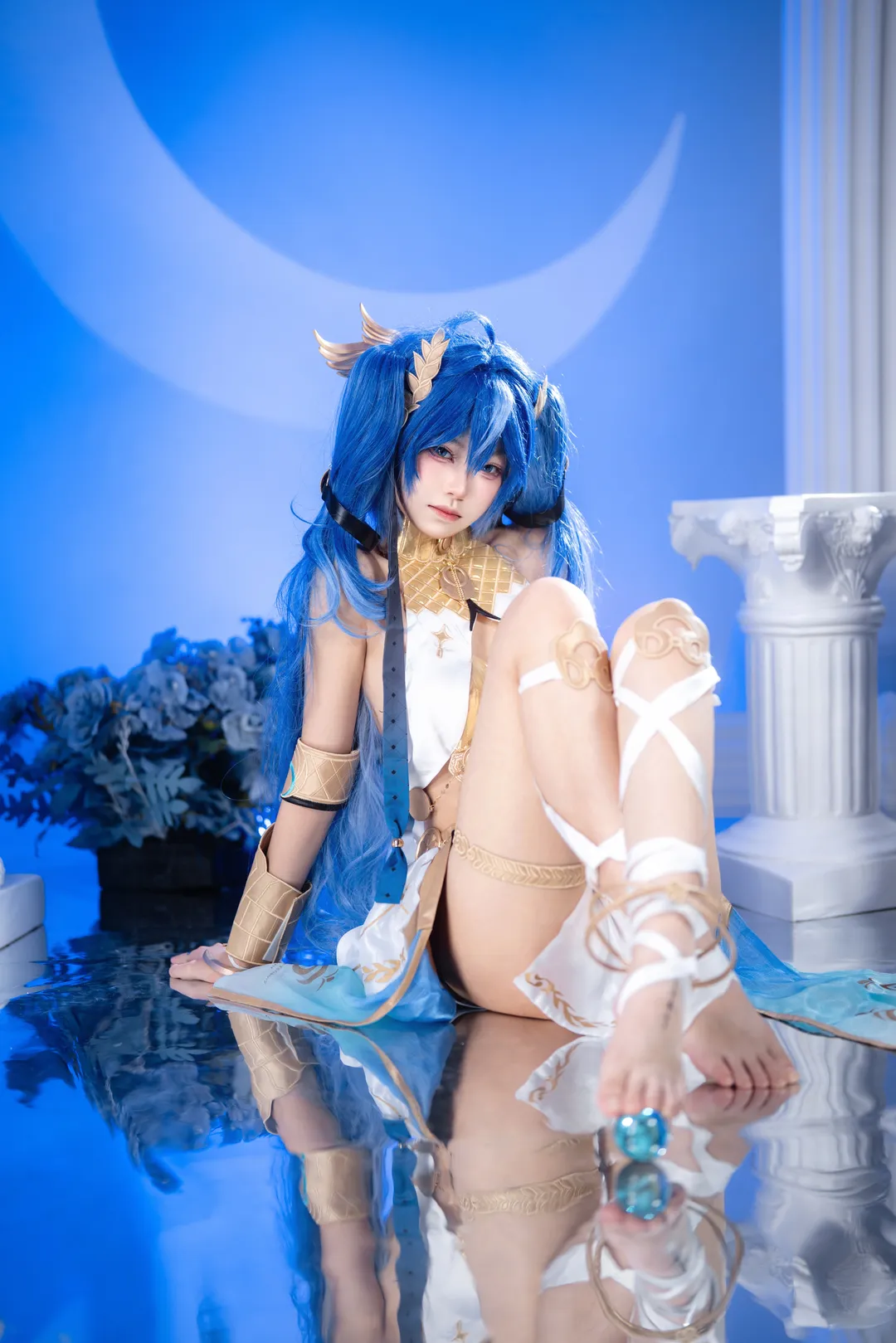 鸣潮, 尤诺cos, cosplay摄影, 二次元穿搭, 镜面棚拍