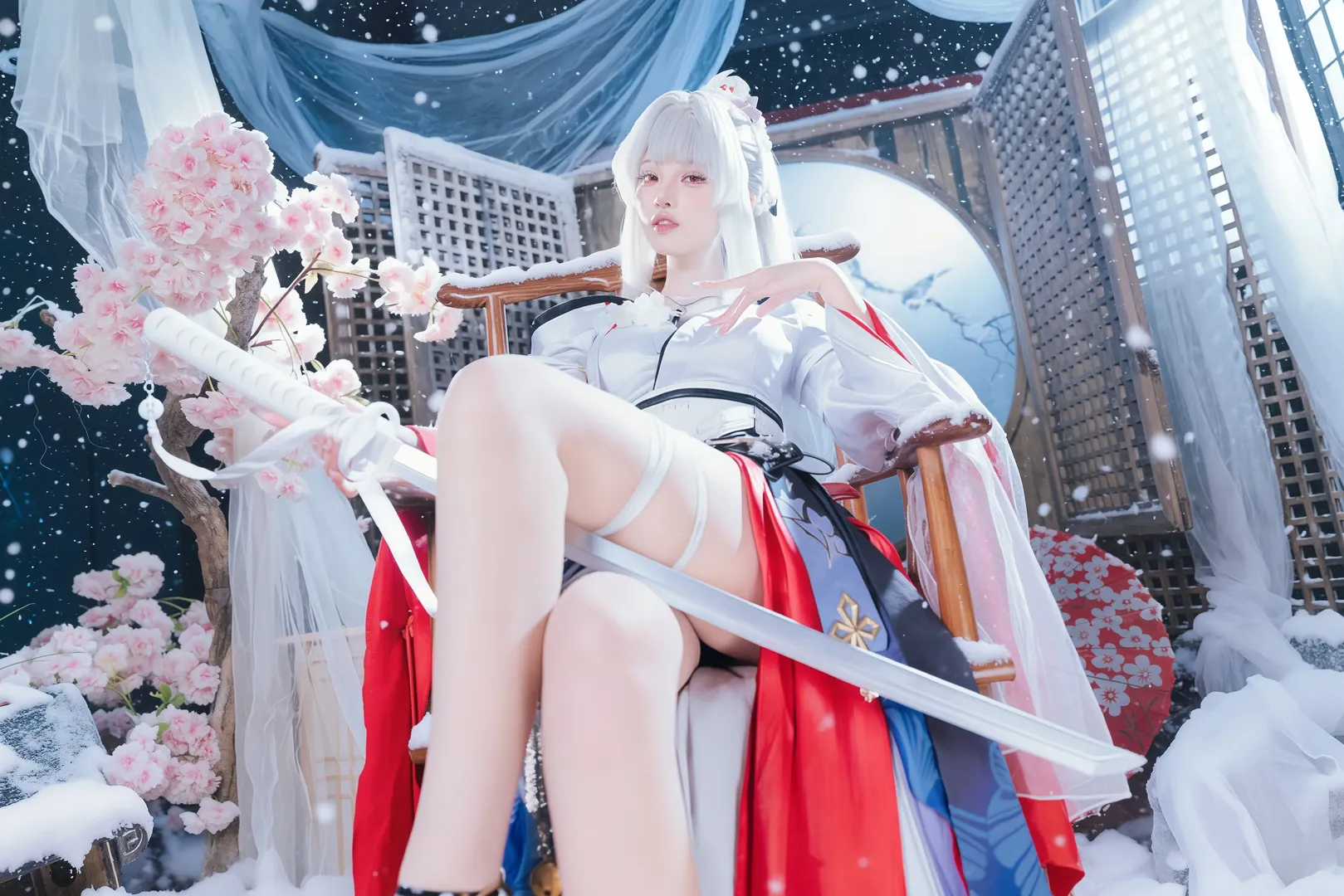 Wuthering Waves, Anime-style photography, Ancient style cosplay, Hiyuki cosplay, Snowy atmosphere