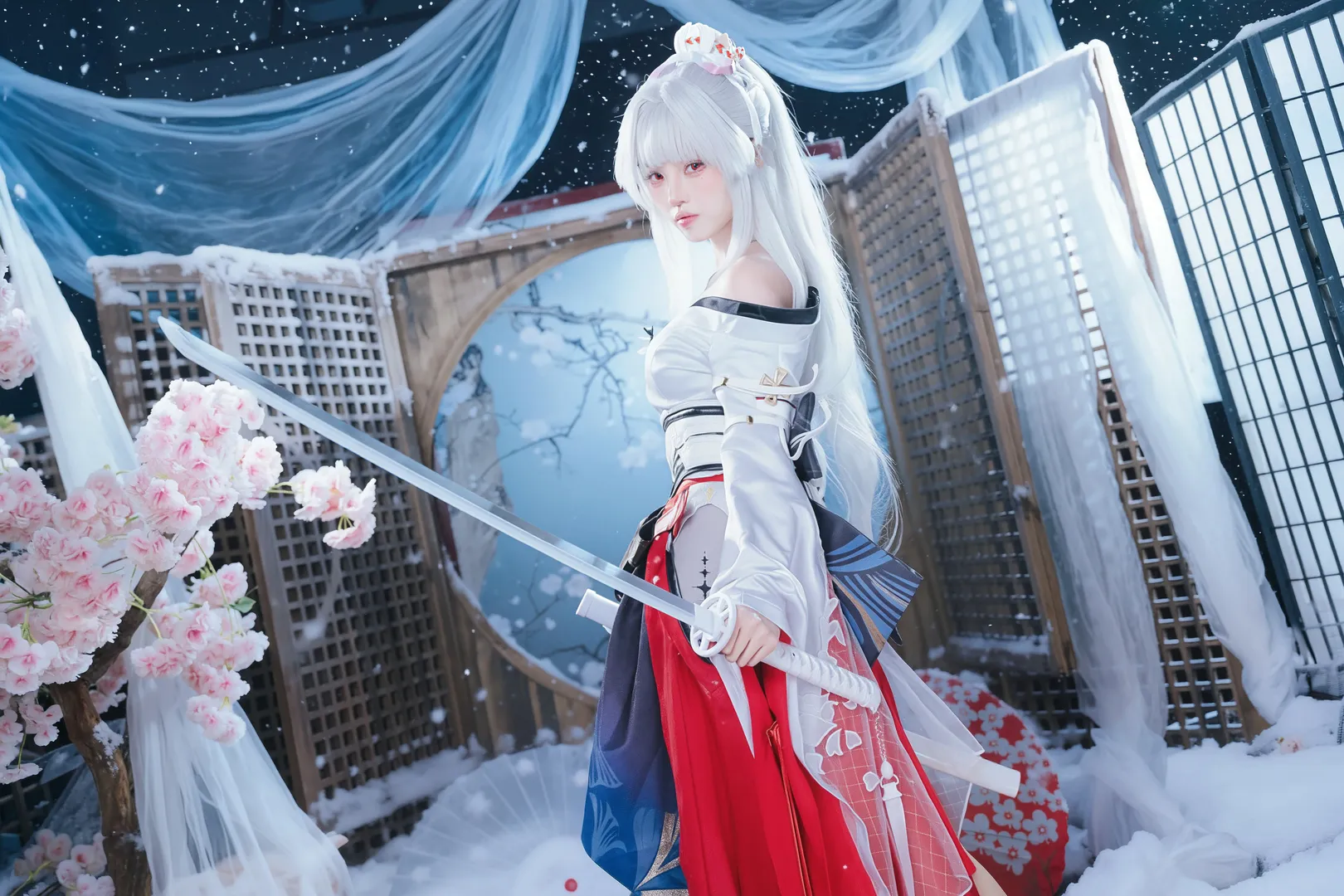 鸣潮, 二次元摄影, 古风cos, 绯雪cos, 雪景氛围感 - 第4张