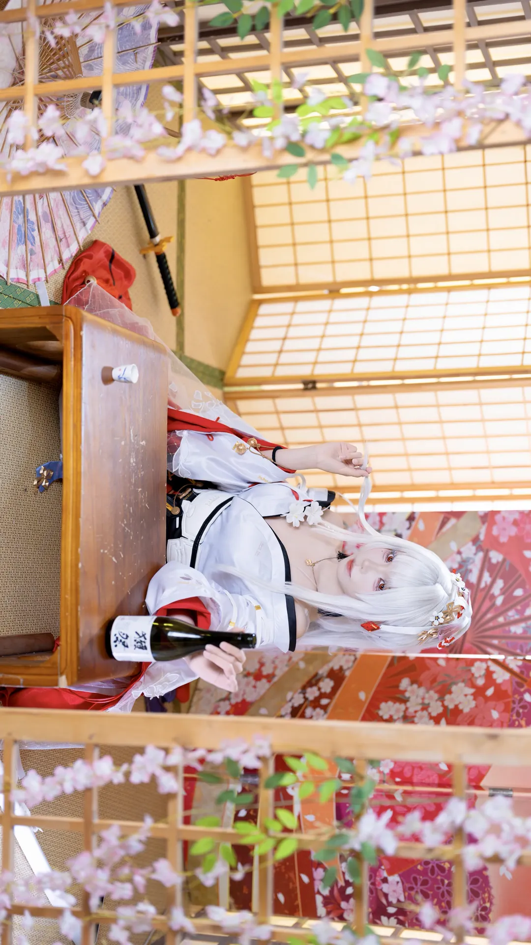 Wuthering Waves, Character accuracy, Hiyuki cosplay, Kimono styling, Cherry blossom atmosphere