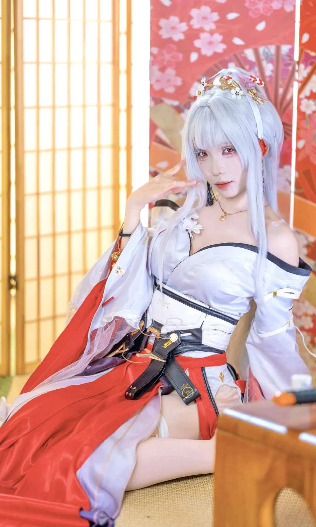Wuthering Waves, Anime-style photography, Hiyuki cosplay, Cosplay photoshoot, Wuthering Waves Hiyuki