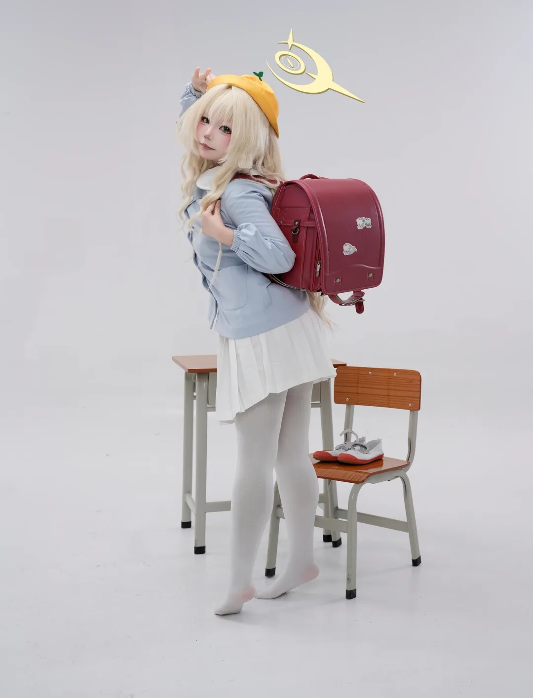 蔚蓝档案, 笑面教授cos, 白棚摄影, 校园风cosplay, 棚拍日常