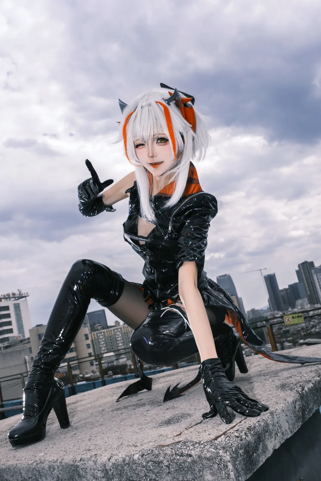 コスプレ, 屋外ストリートスナップ, クールでスタイリッシュなスタイル, 都市建築, 叛逆美学 - 4枚目