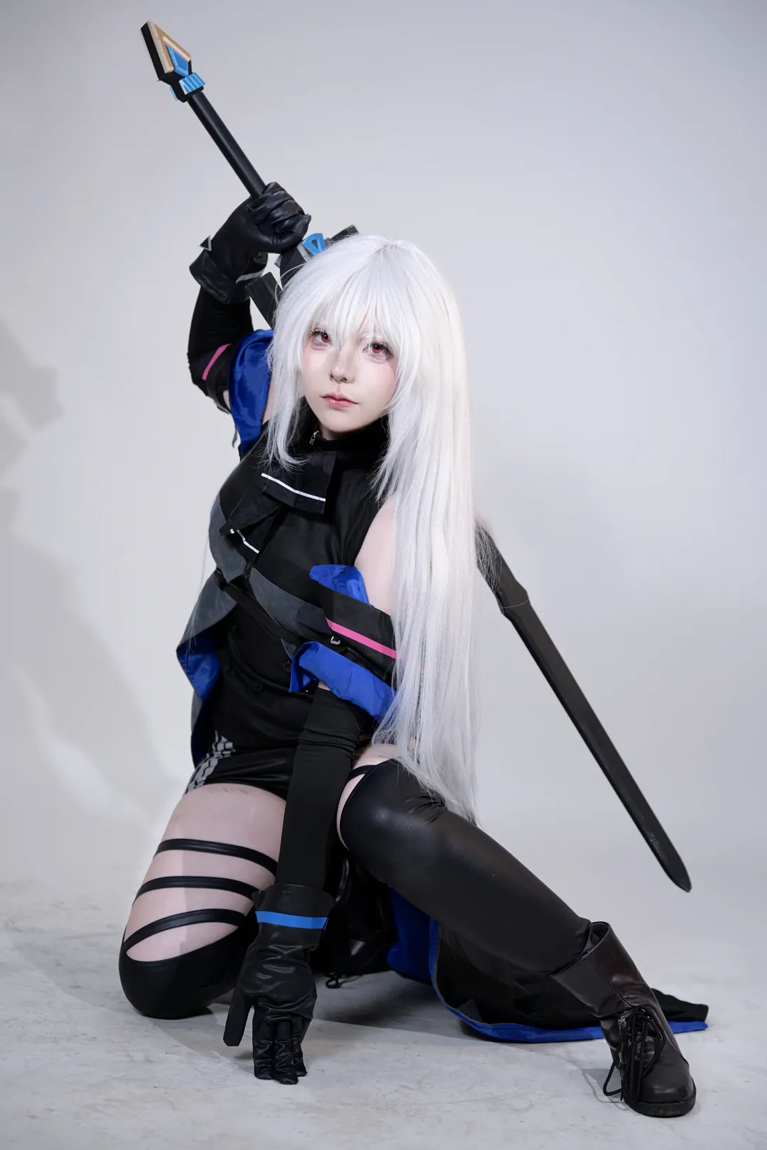 二次元, cosplay, 明日方舟, 斯卡蒂cos, 白棚摄影 - 第3张