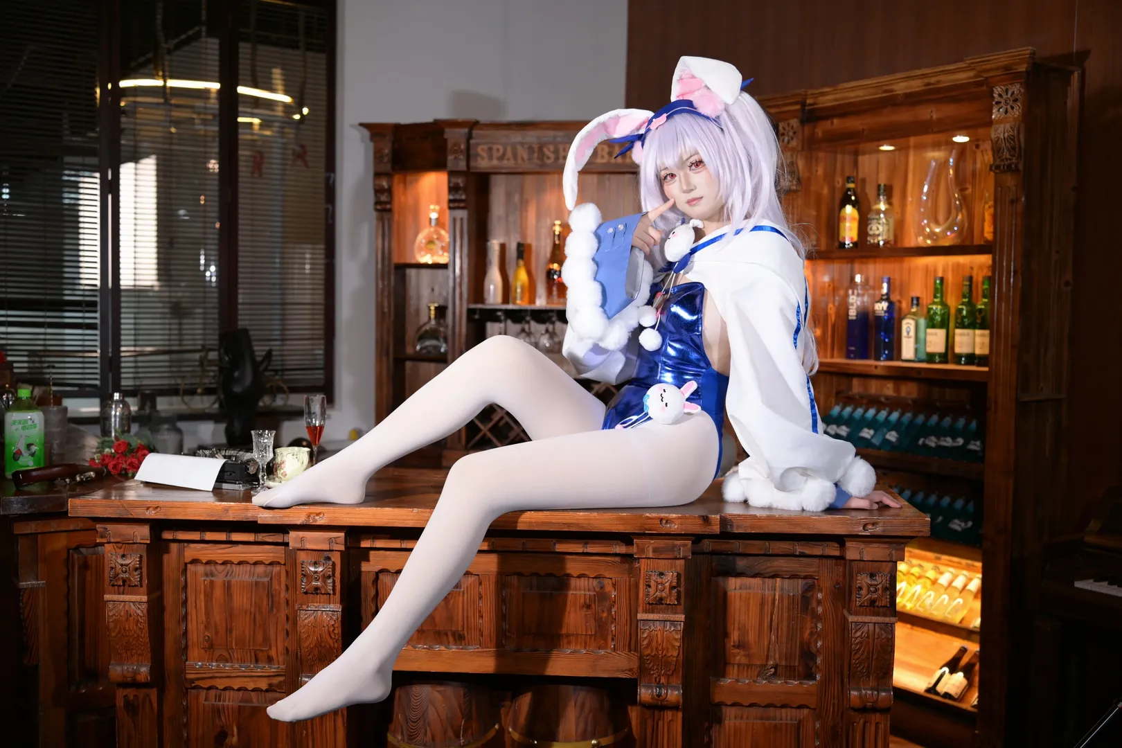 アズールレーン, ラフィー コスプレ, バニーガール, コスプレ撮影, アニメ風写真セット - 2枚目
