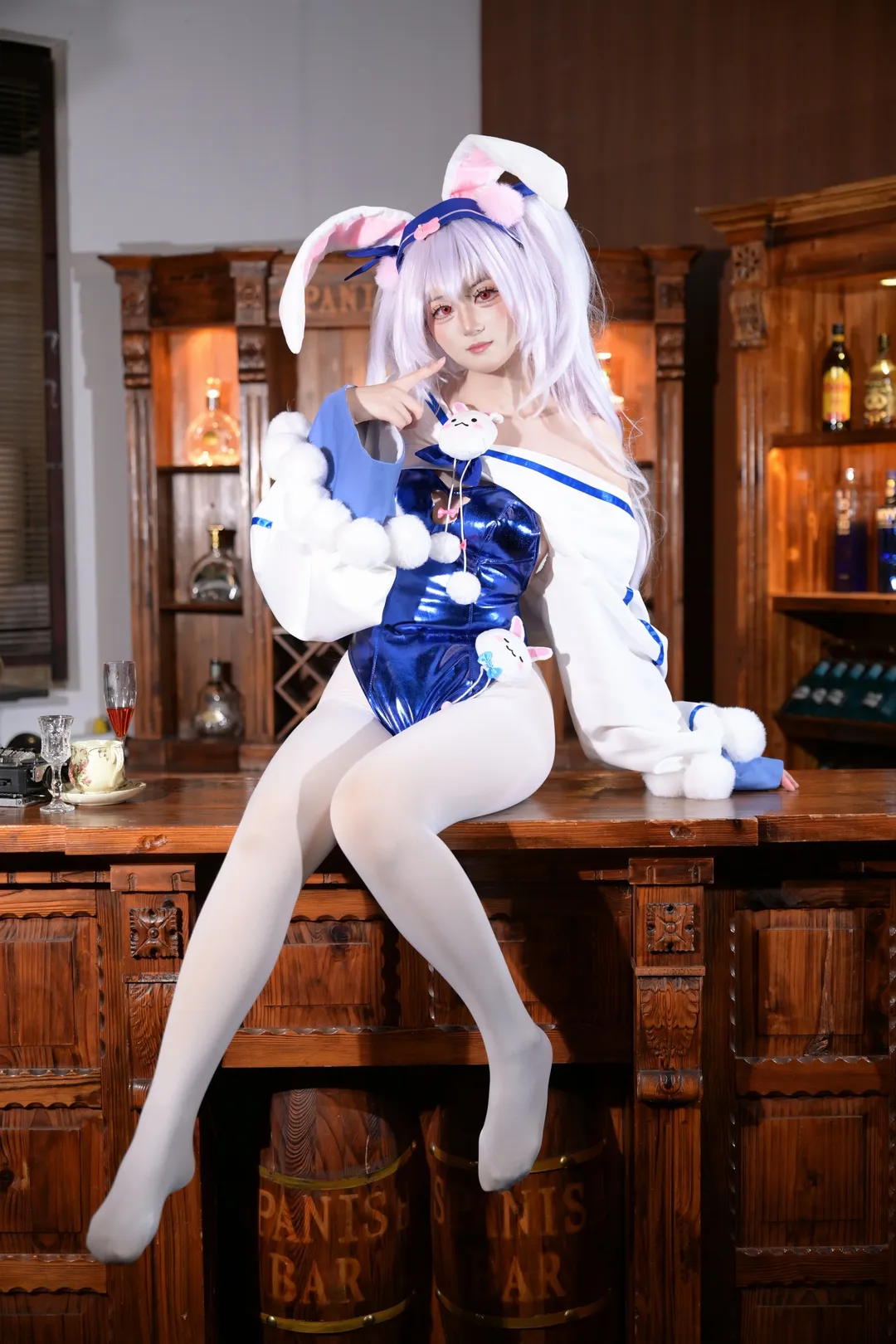 アズールレーン, ラフィー コスプレ, バニーガール, コスプレ撮影, アニメ風写真セット - 5枚目