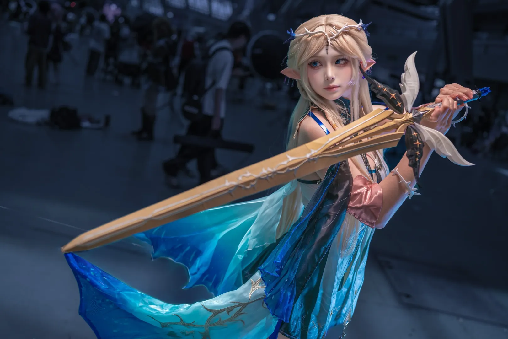 鸣潮, Cosplay, 卡提希娅cos, 动态摄影, 流浪骑士 - 第4张