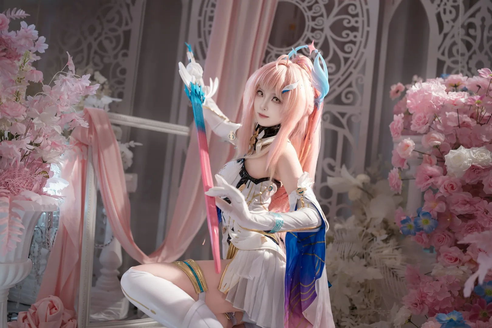 鸣潮, 二次元少女, 爱弥斯cos, 梦幻氛围, cosplay摄影 - 第8张