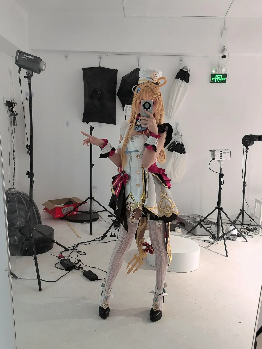 原神, 游戏角色, 爱可菲cos, 原神cosplay, 摄影棚外拍 - 第1张