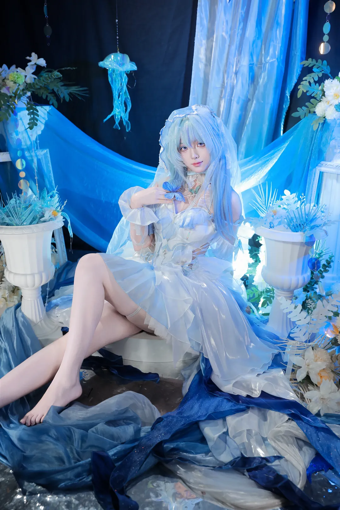 鸣潮, 守岸人cos, 蓝色系cosplay, 梦幻精灵写真, 清冷风摄影