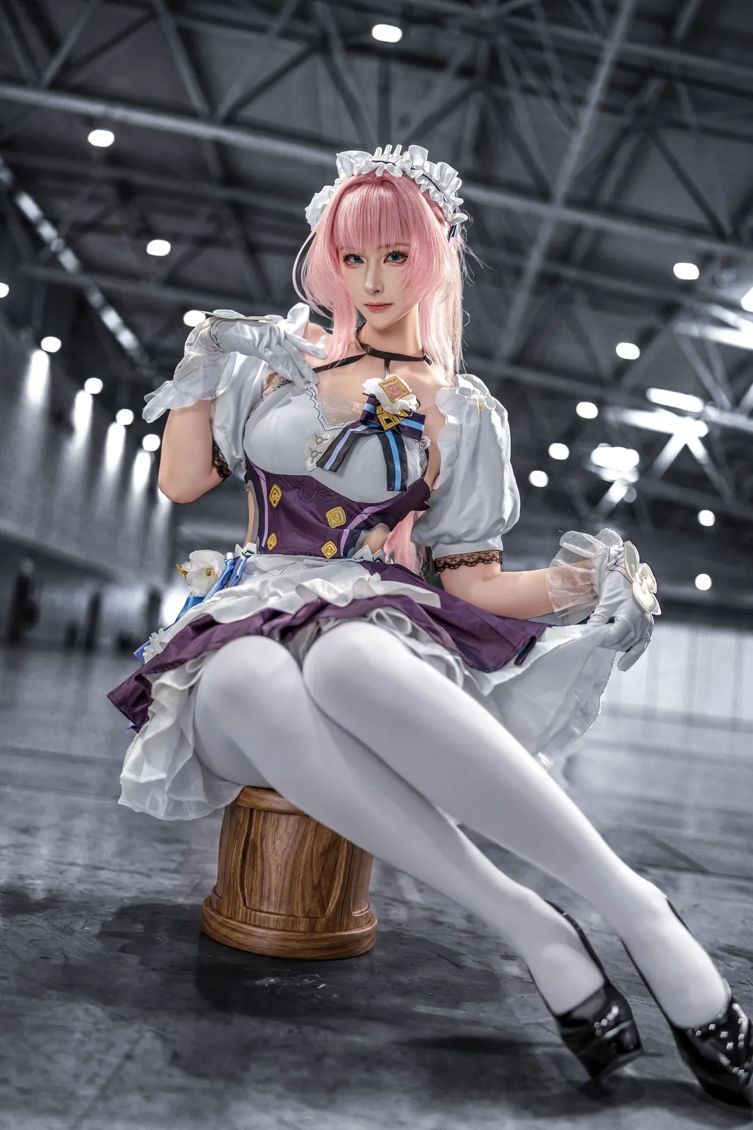 エリシア コスプレ, 崩壊 3rd, キャラクター再現, インダストリアルスタイル, ピンクの髪色