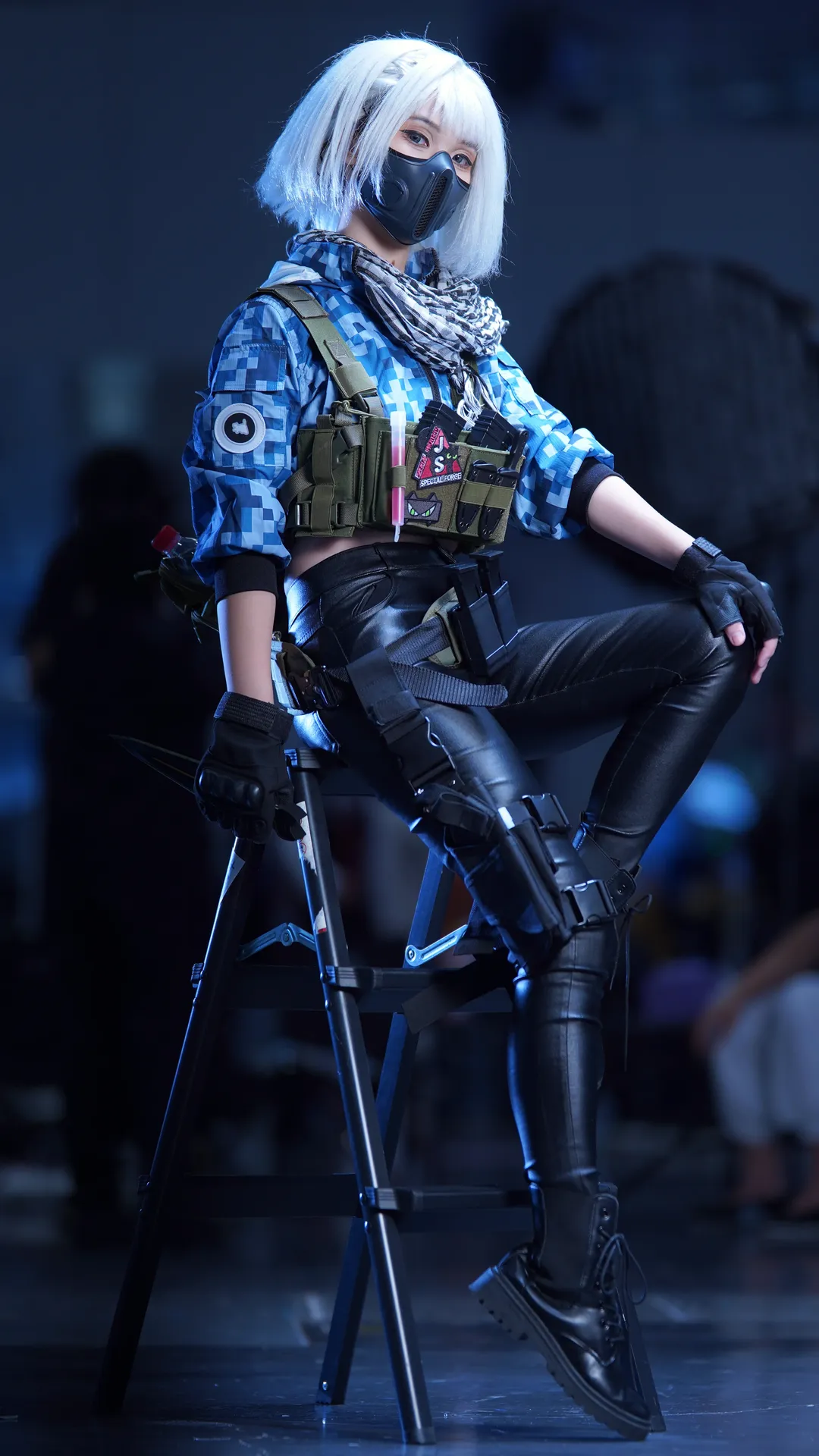 麦晓雯cos, 三角洲行动, 战术风cos, 硬核cosplay, 枪战游戏cos - 第3张