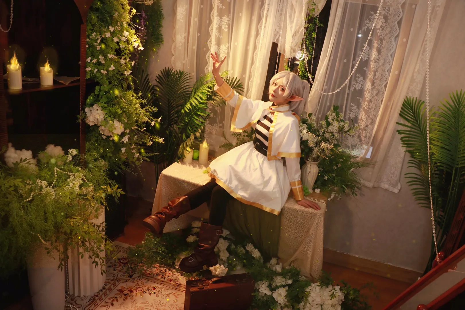 Anime-style photography, Frieren: Beyond Journey's End, Frieren cosplay, Elf cosplay, White-haired mage