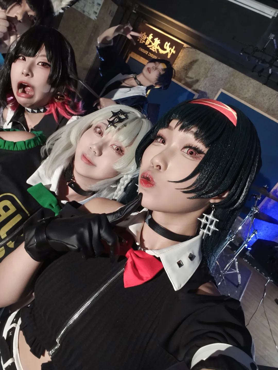 绝区零, 艾莲乔cos, 战友合影, 潮流cosplay, 团队拍摄 - 第4张