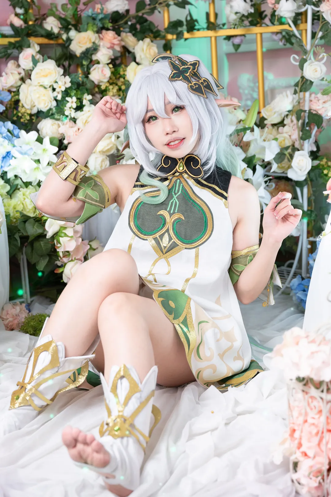 Genshin Impact, cosplay, Nahida Cosplay, Flower field photography, Dendro Archon - Image 9
