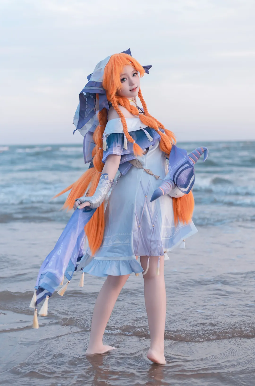 鸣潮, 人像摄影, 海边cosplay, 西格莉卡cos, 二次元萌妹 - 第1张