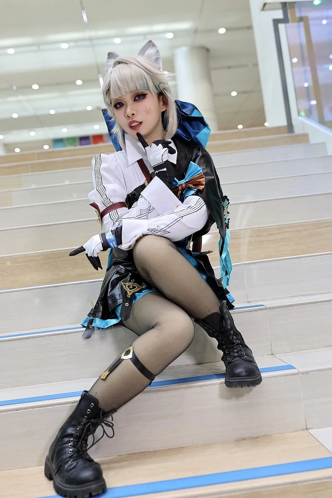 Genshin Impact, Convention photo, Lynette Cosplay, Cosplay photoshoot, Convention photos - Image 4