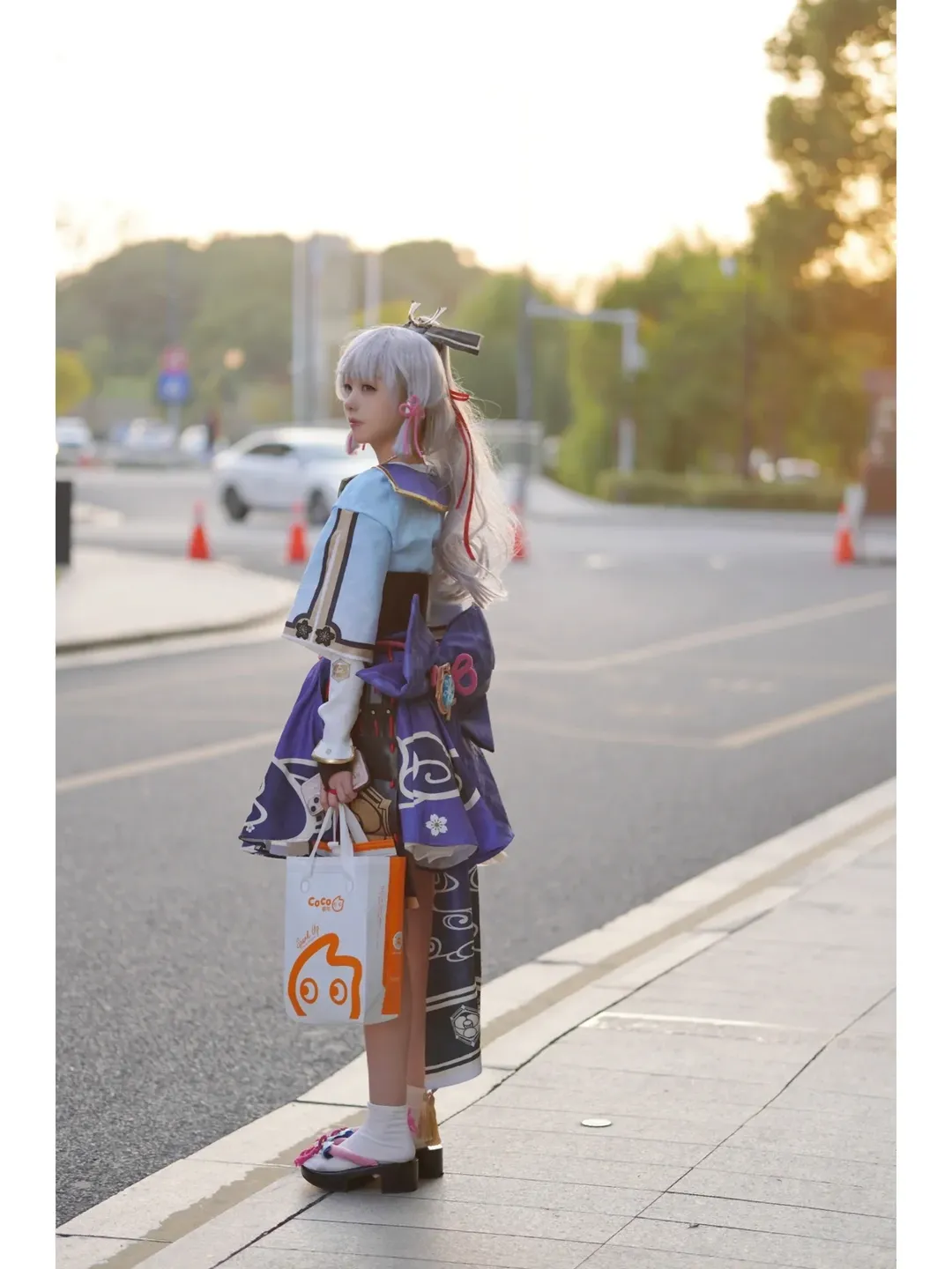 原神, 神里绫华cos, 外景摄影, Cosplay日常, 街头随拍 - 第1张