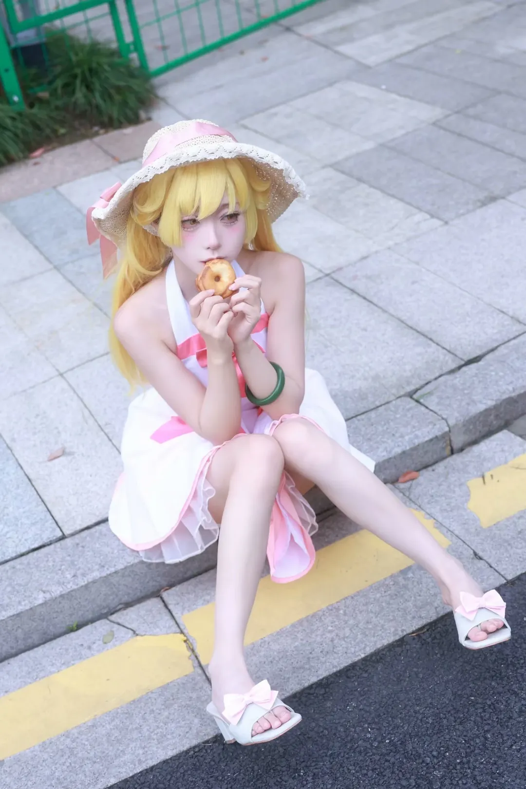 漫展返图, 忍野忍cos, 化物语, 夏日穿搭cosplay, 金发小萝莉 - 第1张