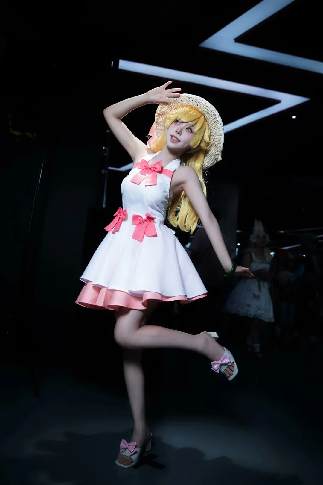 漫展返图, 忍野忍cos, 化物语, 夏日穿搭cosplay, 金发小萝莉 - 第10张