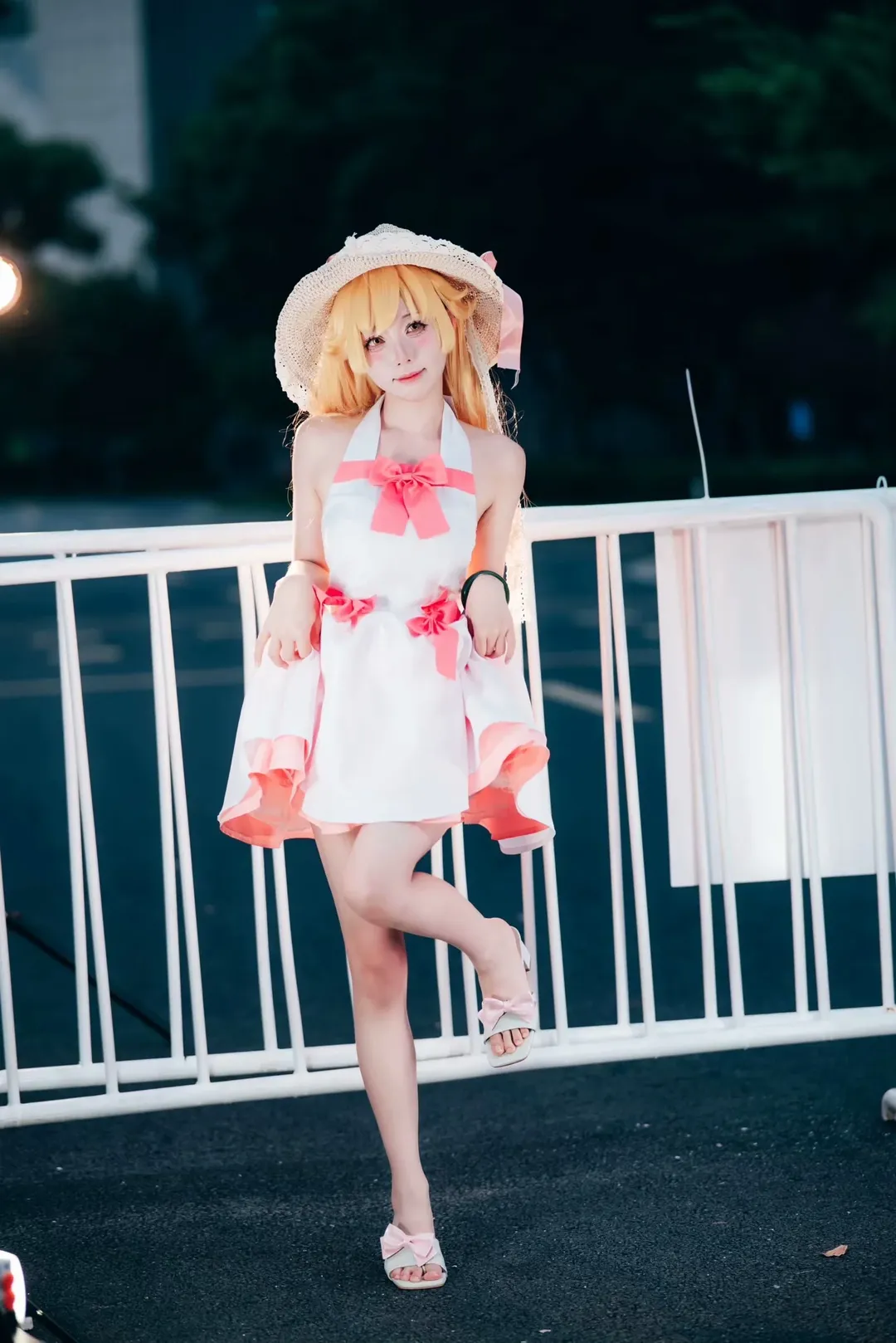 漫展返图, 忍野忍cos, 化物语, 夏日穿搭cosplay, 金发小萝莉 - 第11张