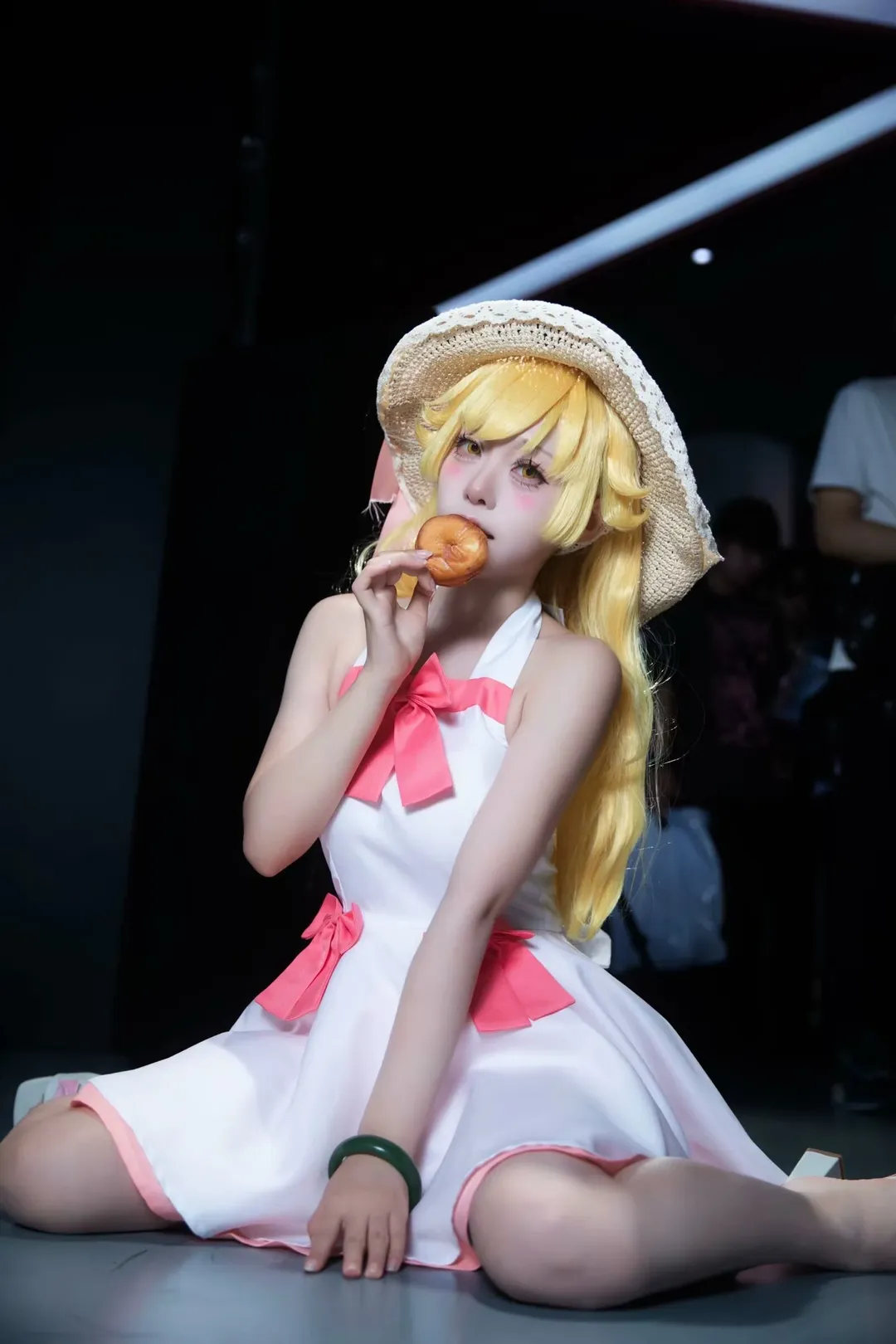 漫展返图, 忍野忍cos, 化物语, 夏日穿搭cosplay, 金发小萝莉 - 第6张